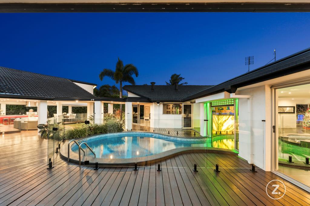 728 Nerang Broadbeach Rd, Carrara, QLD 4211