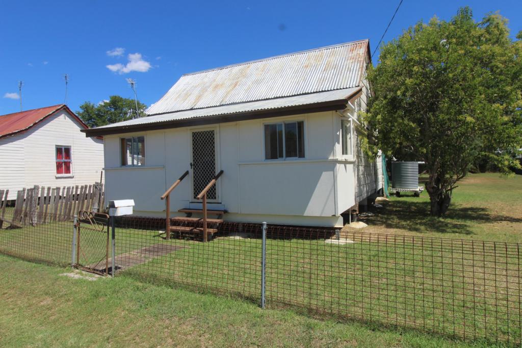 37 Stewart Ave, Warwick, QLD 4370