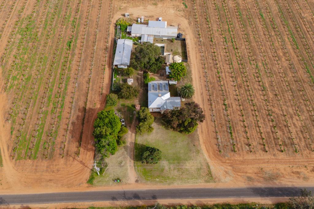 80 Tulloch Rd, Red Cliffs, VIC 3496