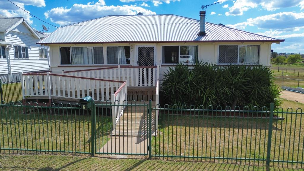 7 Short St, Warwick, QLD 4370