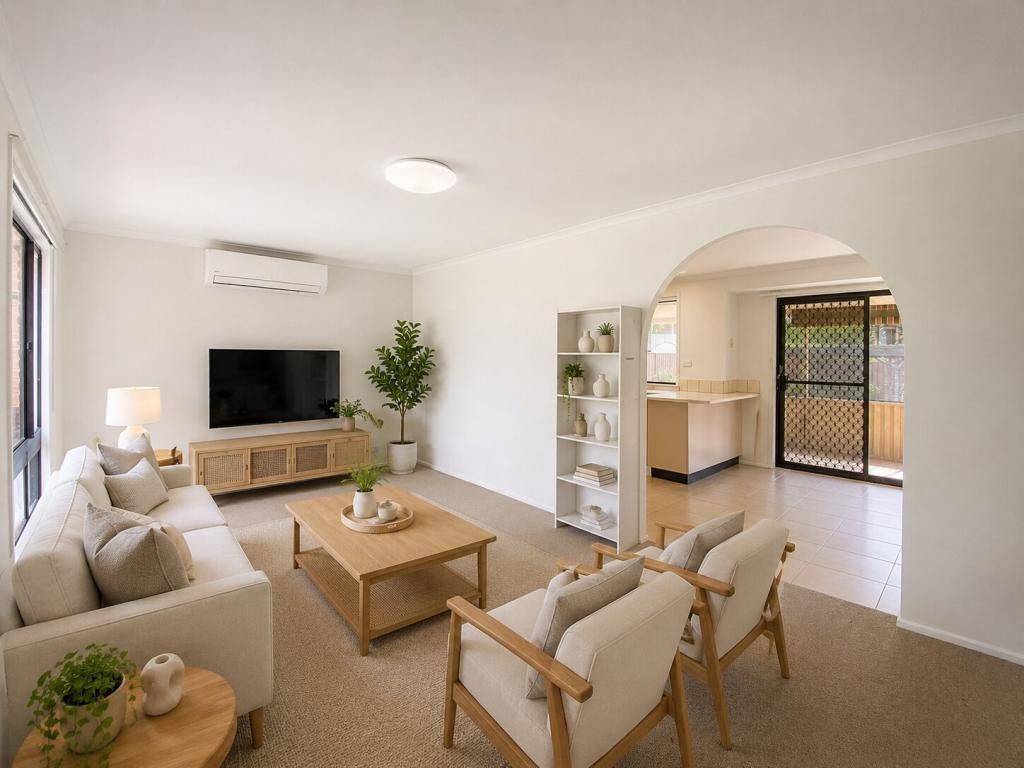 63 Wollybutt Rd, Engadine, NSW 2233