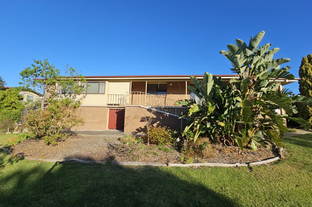 3-5 Pleasant Pl, Tuross Head, NSW 2537
