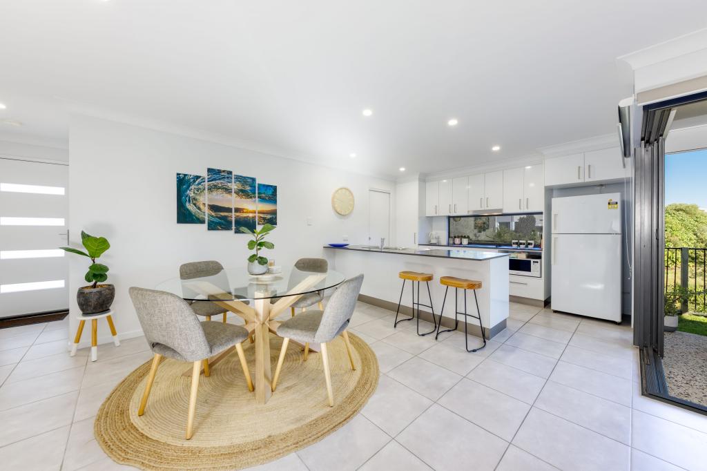 7 Harvey Lane, Meridan Plains, QLD 4551