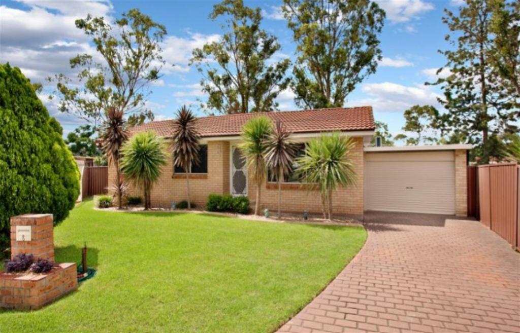8 Farmer Pl, St Clair, NSW 2759