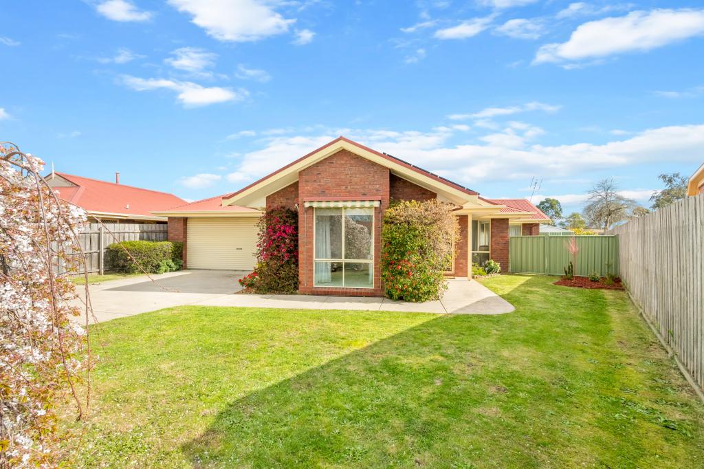 1 PELICAN CT, SALE, VIC 3850