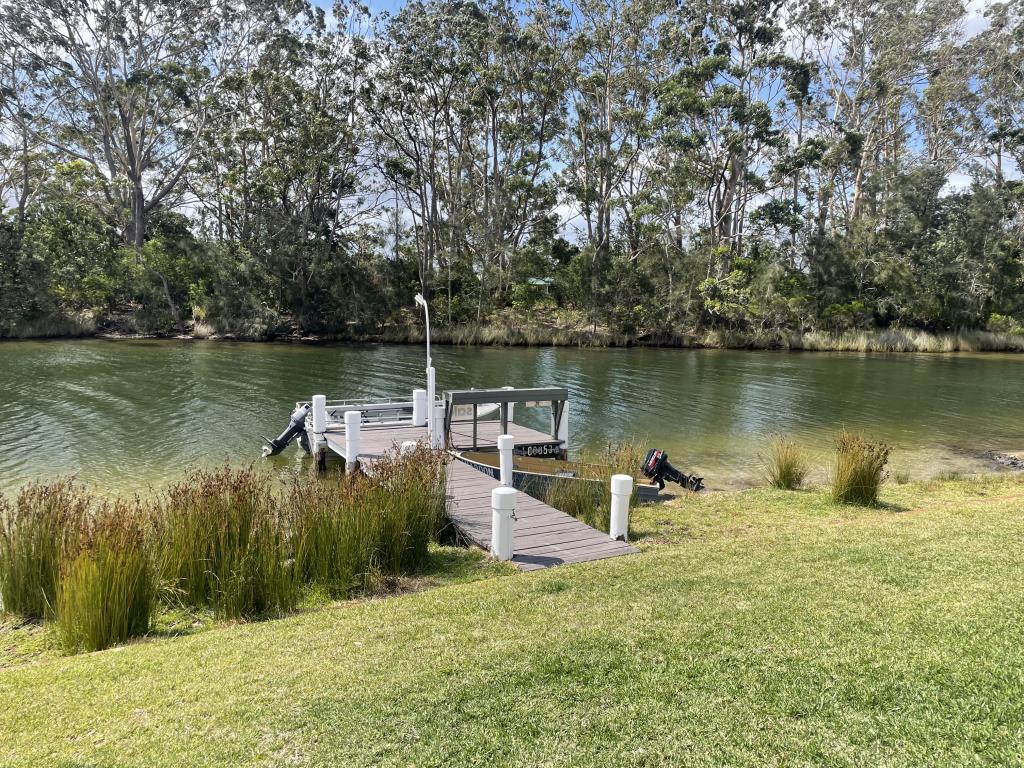 11 Thora St, Sussex Inlet, NSW 2540