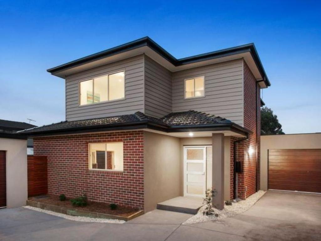 8a Winbirra Pde, Ashwood, VIC 3147