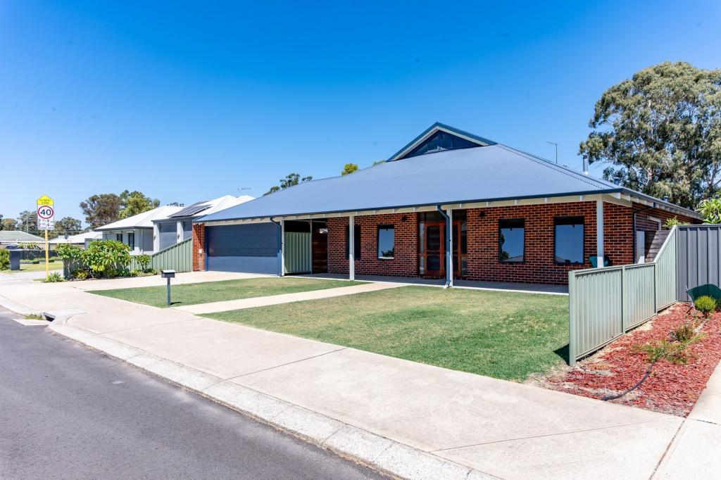 3 Redgum Rd, Pinjarra, WA 6208
