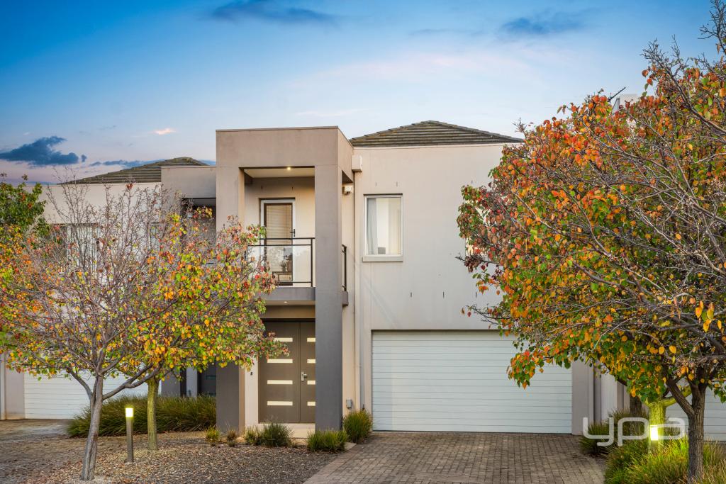 14/110 Sanctuary Lakes North Bvd, Point Cook, VIC 3030