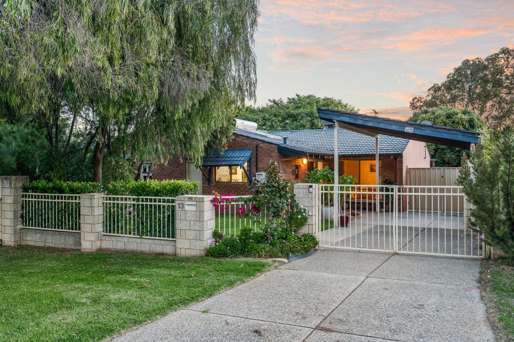 13 BOURBON ST, HAMILTON HILL, WA 6163