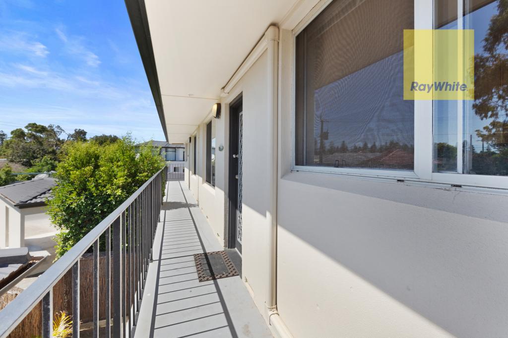 4/6 GILMORE RD, HENLEY BEACH SOUTH, SA 5022