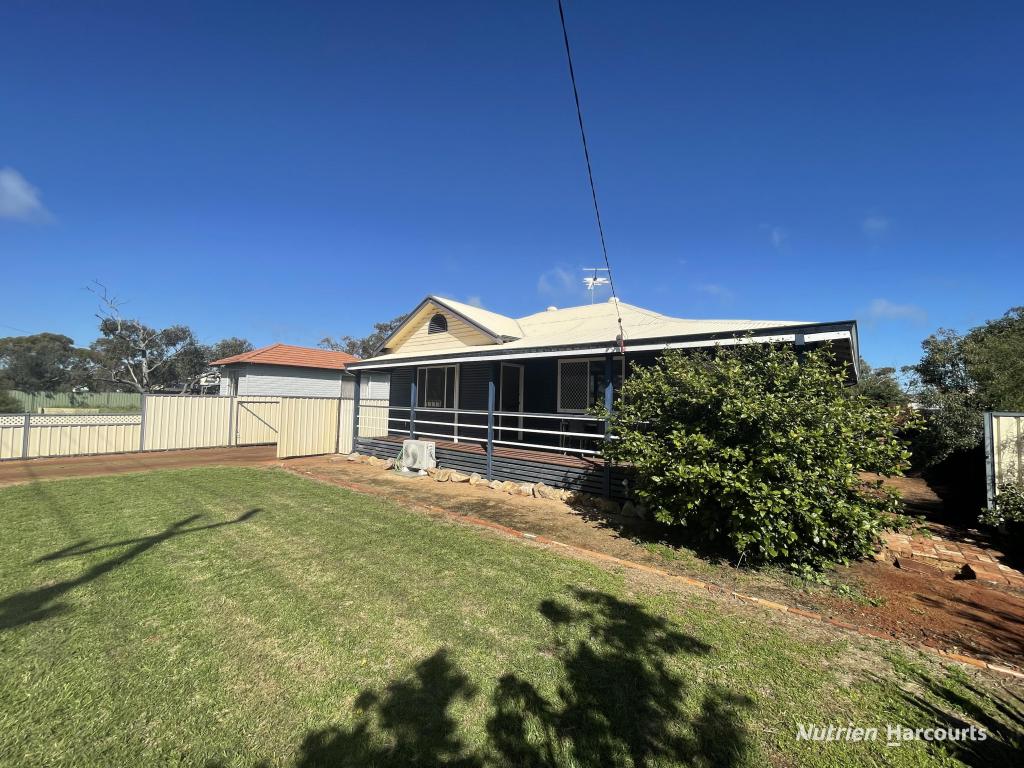 42 RICHTER AVE, MORAWA, WA 6623