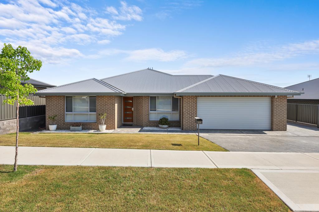 11 Traminer Dr, North Tamworth, NSW 2340