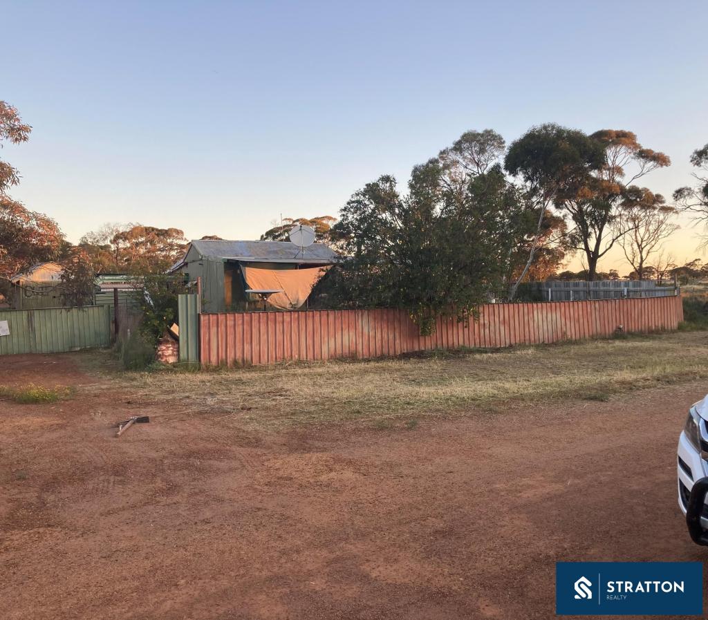 42 WEST ST, BULLFINCH, WA 6484