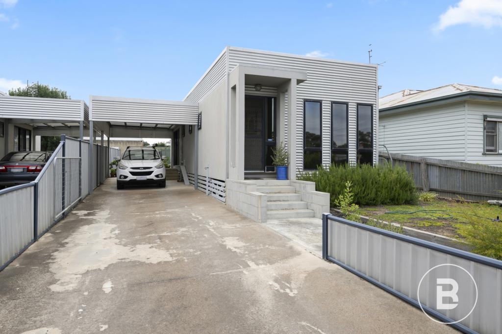 27b Majorca Rd, Maryborough, VIC 3465