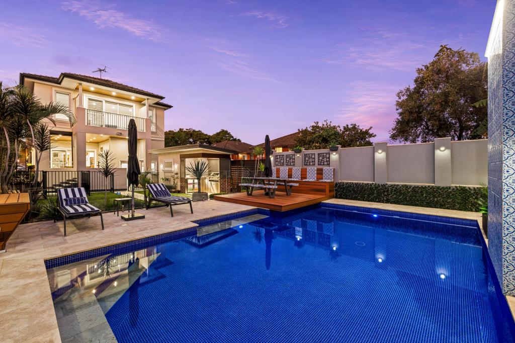 38 Benaroon Rd, Lakemba, NSW 2195