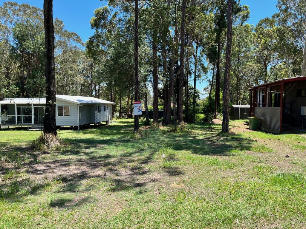 31 Nugent St, Macleay Island, QLD 4184