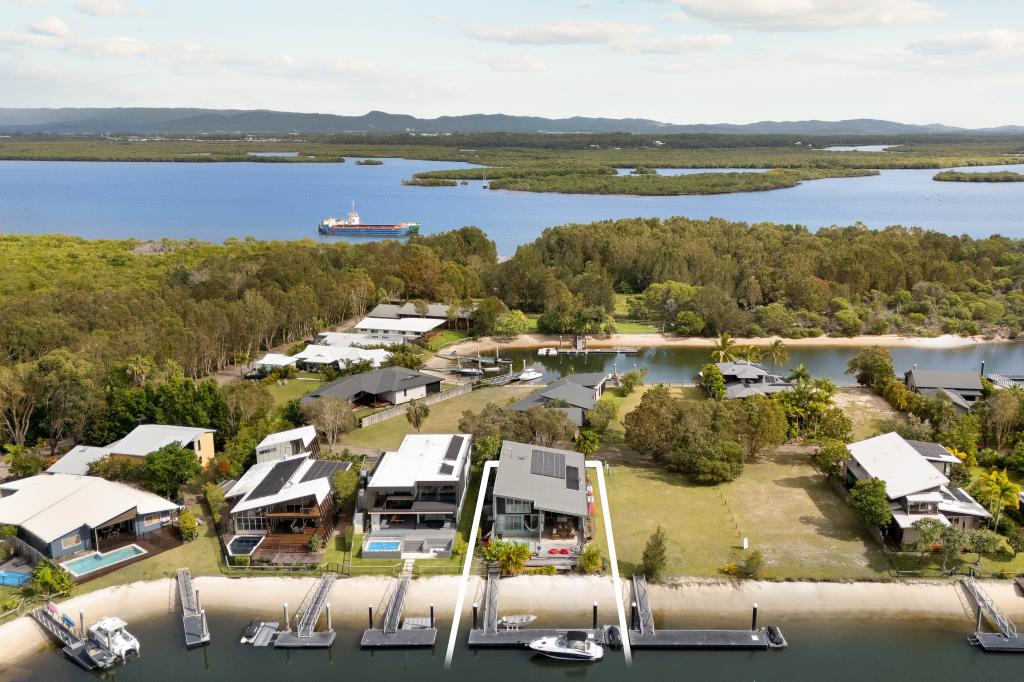 7 Casuarina Ct, South Stradbroke, QLD 4216
