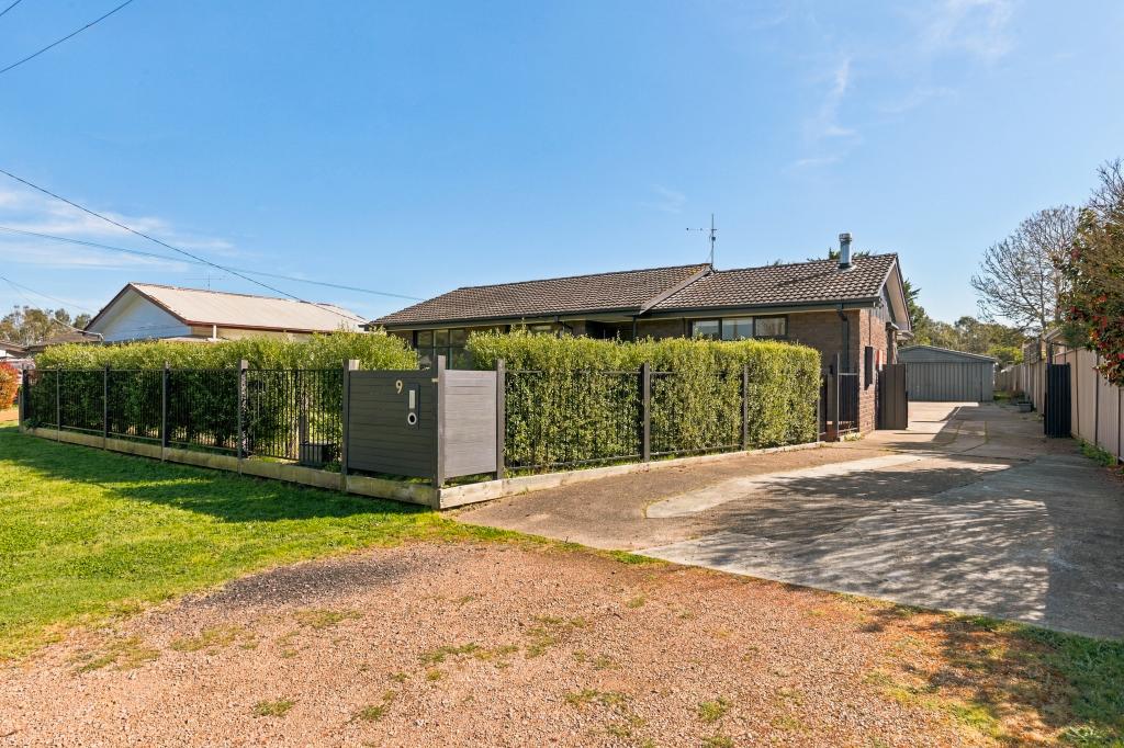 9 Dawson St, Stratford, VIC 3862