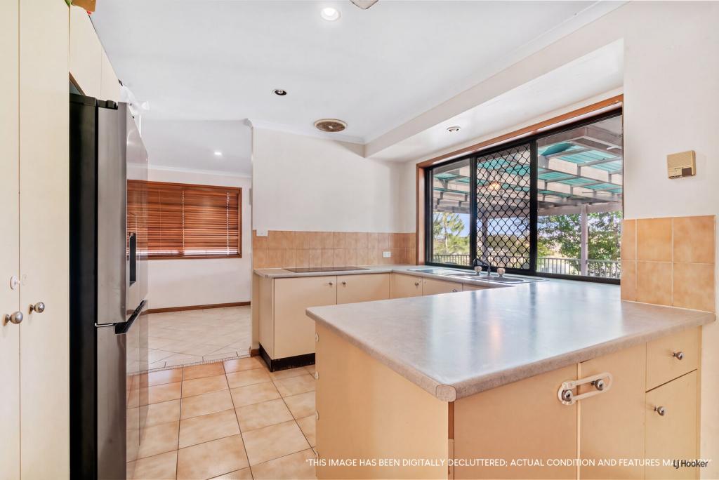 30 Swanbourne Way, Elanora, QLD 4221