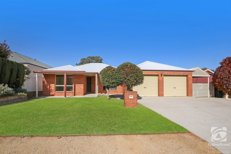 45 Newton Cct, Thurgoona, NSW 2640