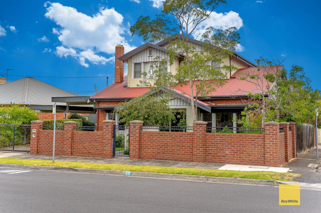 19 Clarke St, Newtown, VIC 3220