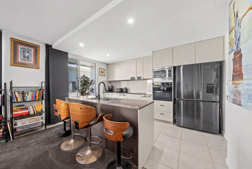 1404/2 Activa Way, Hope Island, QLD 4212