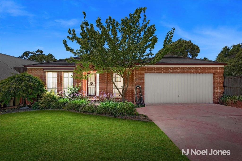 10 Benjamin Ch, Mooroolbark, VIC 3138