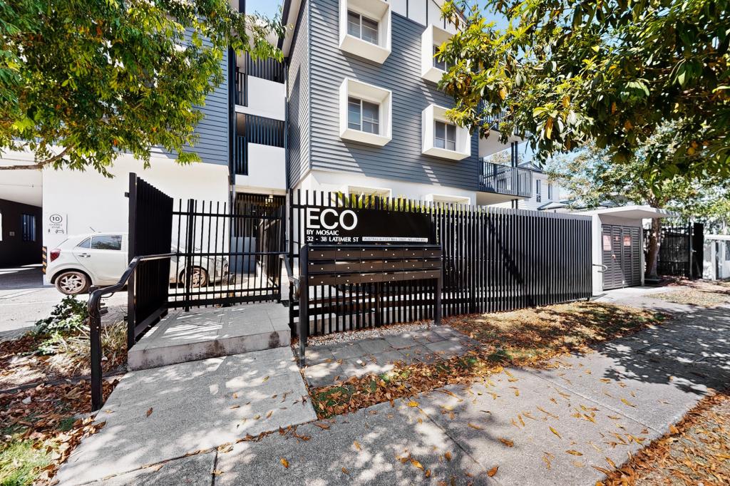 214/38 Latimer St, Holland Park, QLD 4121