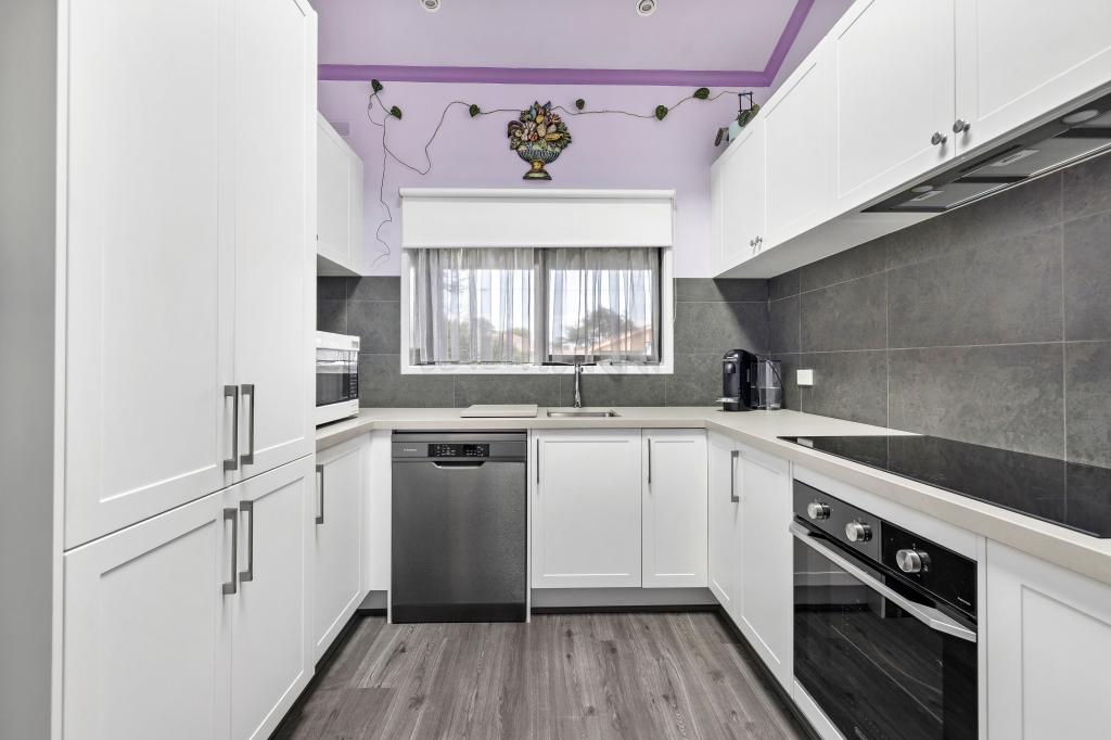 11 Jacksons Rd, Chelsea, VIC 3196