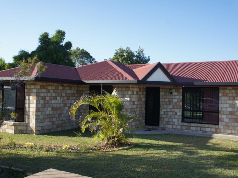 18 Col Brown Ave, Clinton, QLD 4680