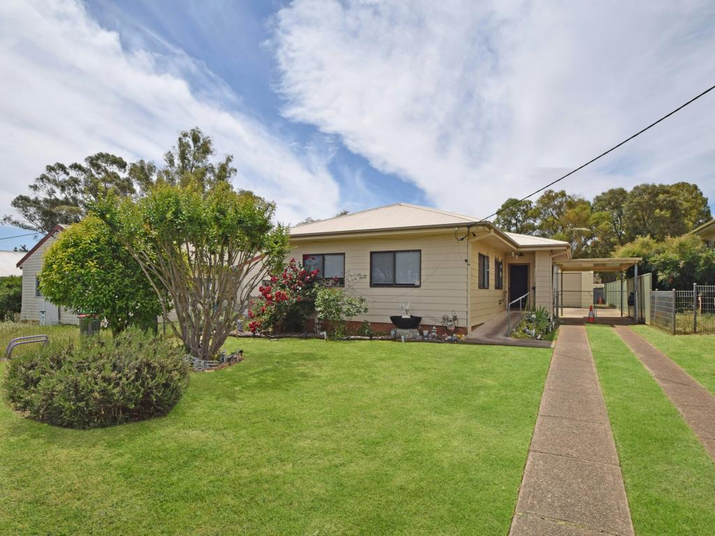 17 Musgrave St, Young, NSW 2594