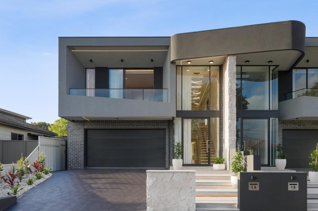 1a Charlescotte Ave, Punchbowl, NSW 2196