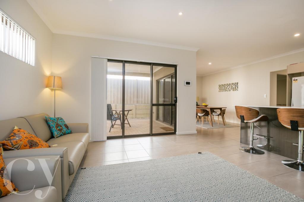 136b Scarborough Beach Rd, Scarborough, WA 6019