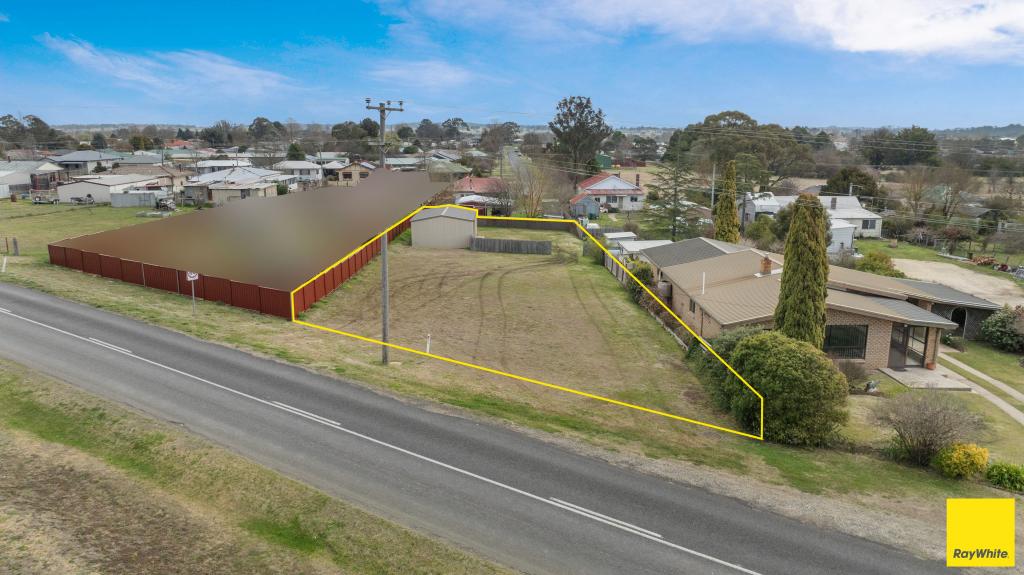 7 GUYRA RD, GUYRA, NSW 2365