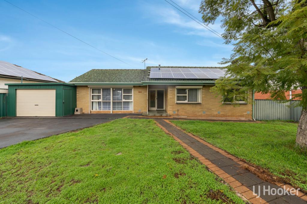 4 Lowe St, Elizabeth East, SA 5112