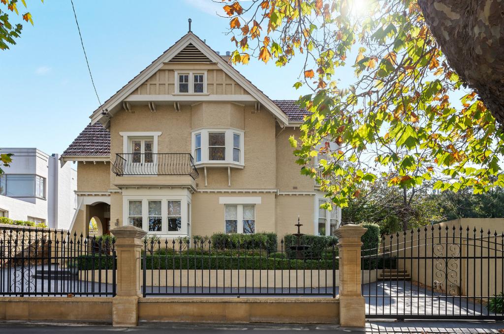 25 Fitzroy Pl, Sandy Bay, TAS 7005