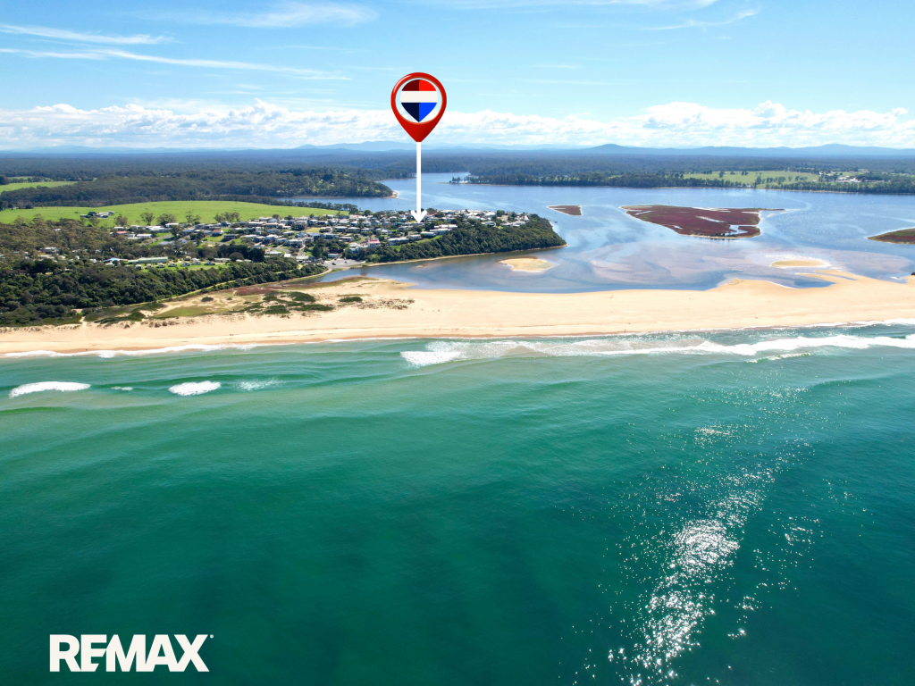 32 Lakeside Dr, Lake Tyers Beach, VIC 3909