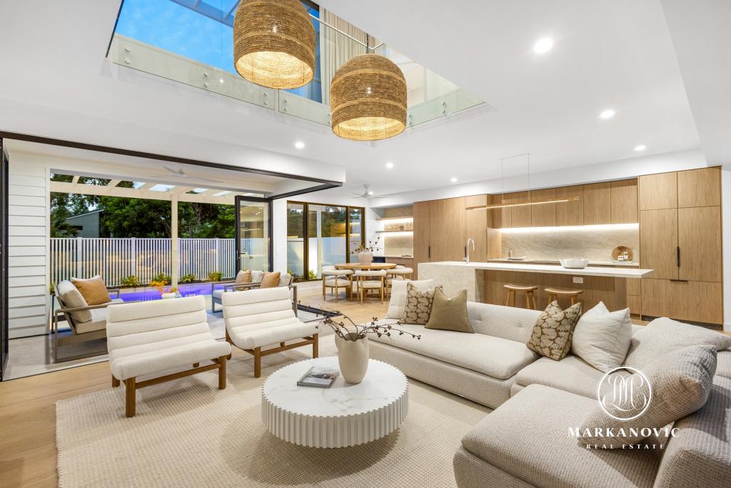 2a Jan St, Noosa Heads, QLD 4567