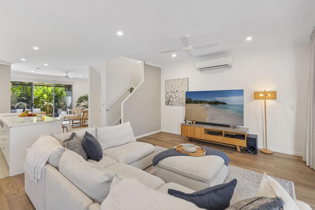 70/1 Grande Ave, Carrara, QLD 4211