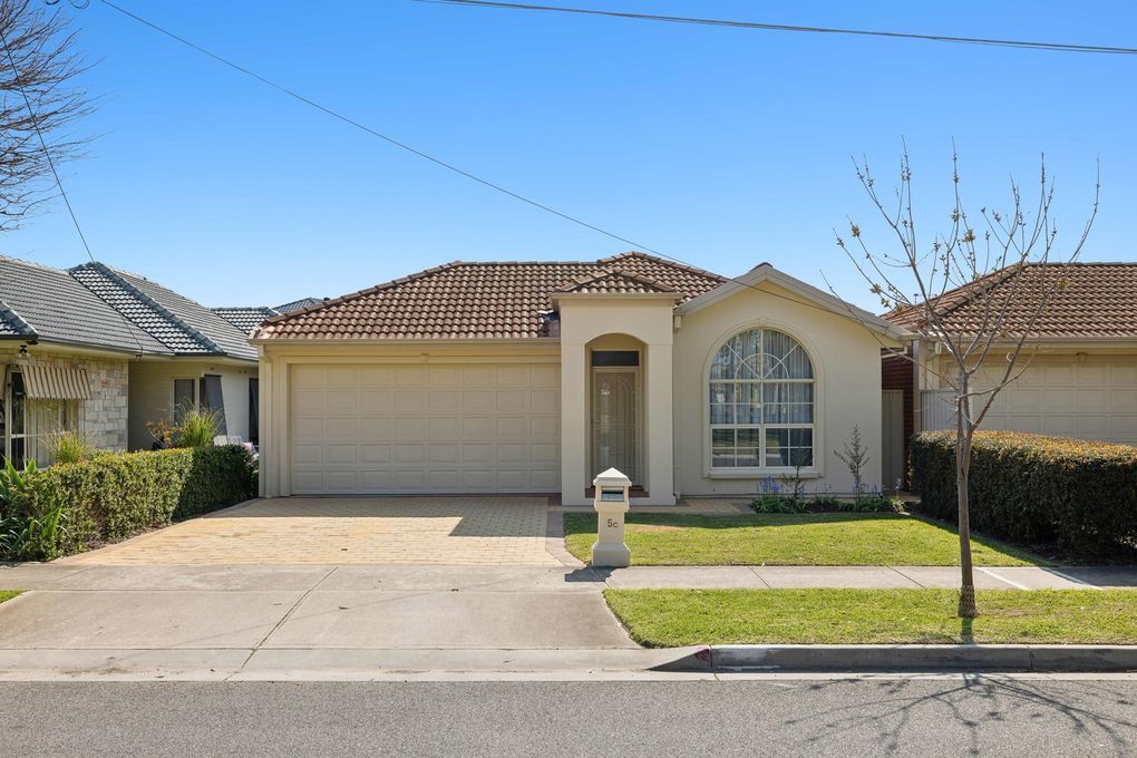5c Madeline Cres, Fulham Gardens, SA 5024