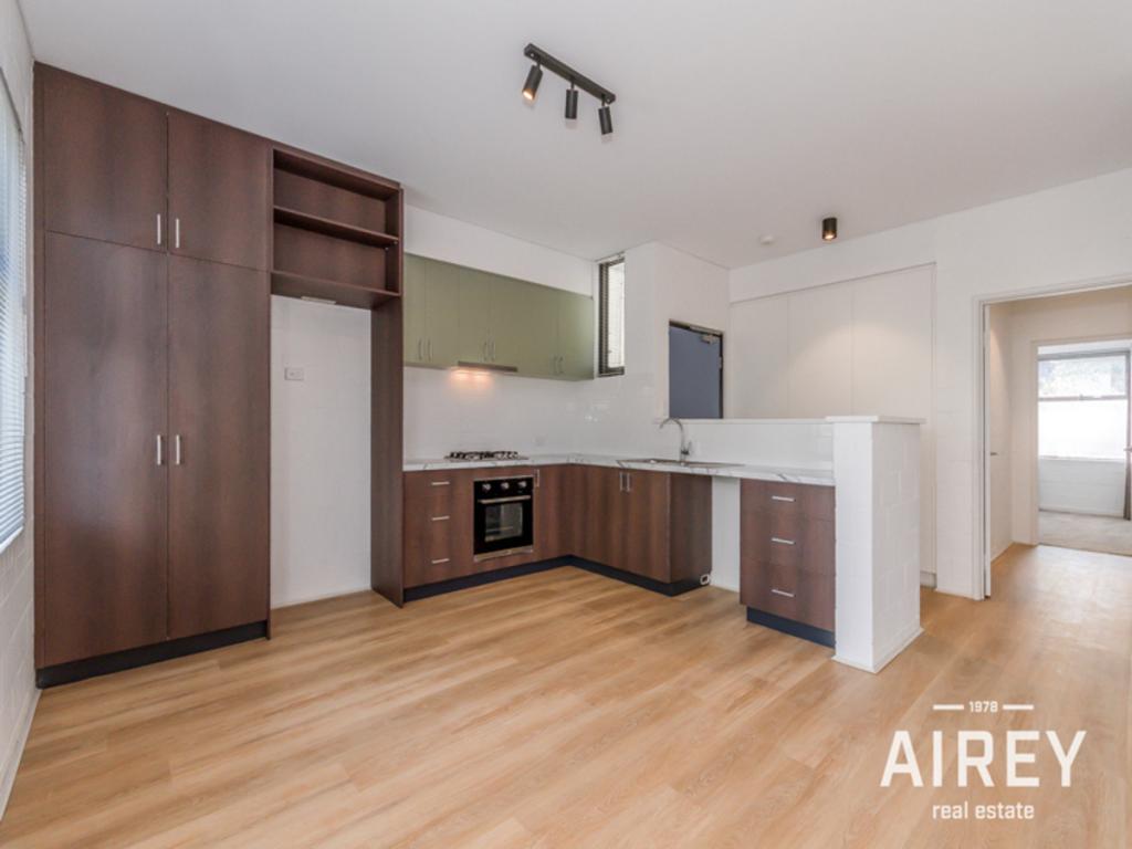 11/15 Cummins St, Willagee, WA 6156
