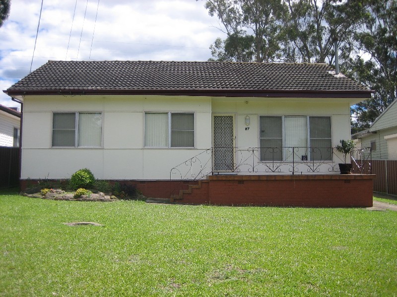 87 Eton Rd, Cambridge Park, NSW 2747