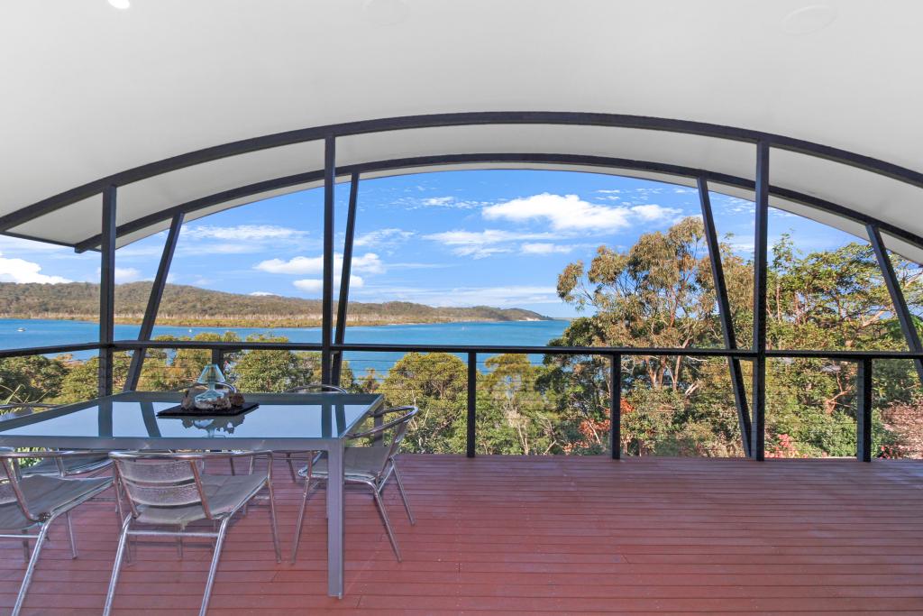 84-86 Crescent Dr, Russell Island, QLD 4184