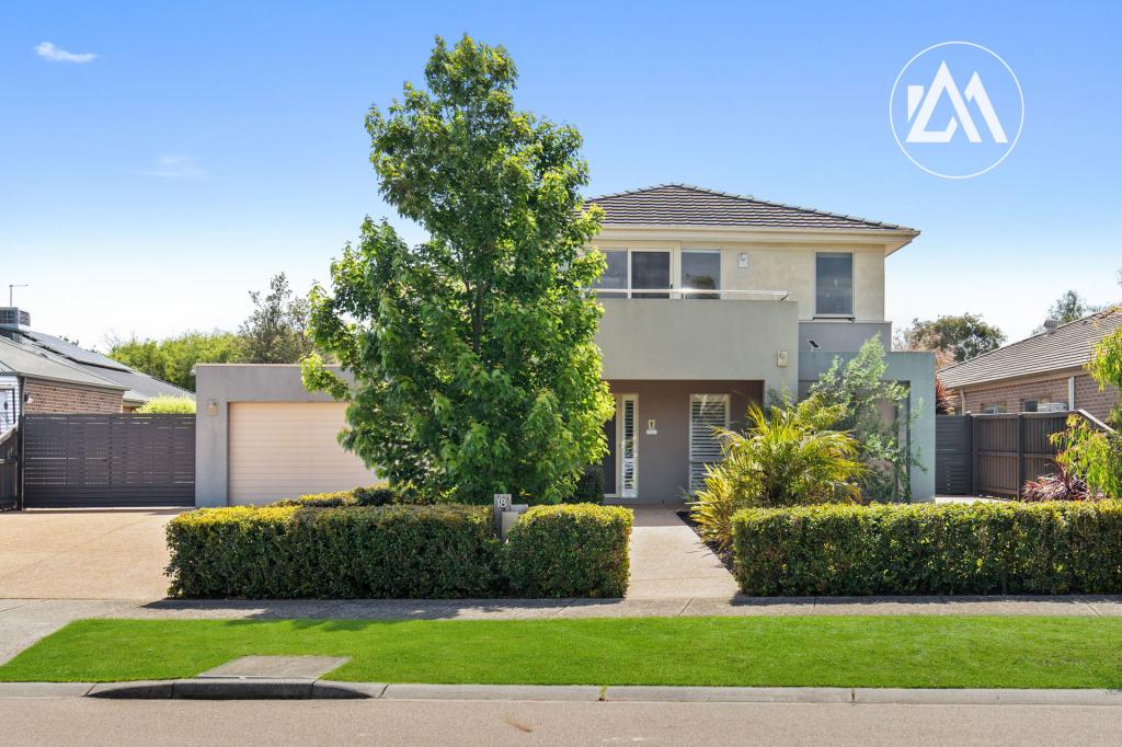 18 Woodrush Dr, Langwarrin, VIC 3910