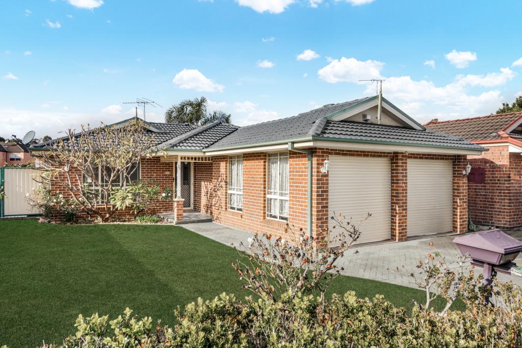 25 Airlie Cres, Cecil Hills, NSW 2171