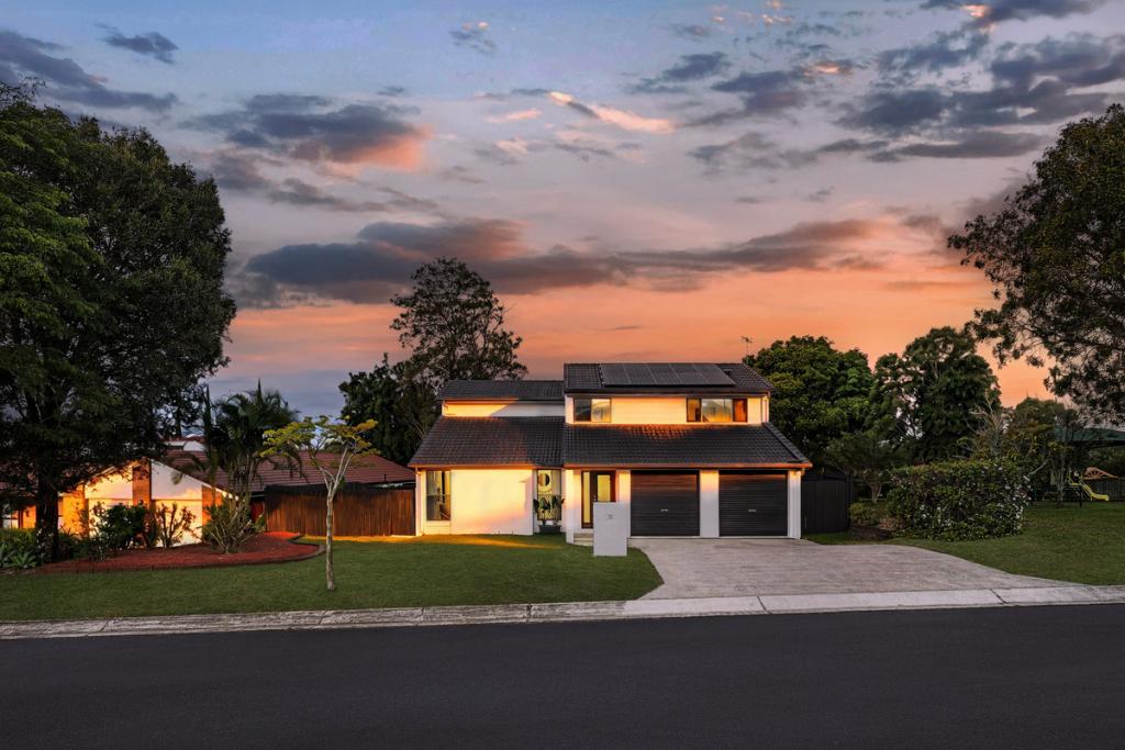 15 Boorala Cres, Eight Mile Plains, QLD 4113