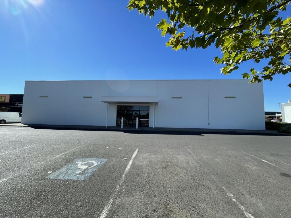 1/4 Stockland Dr, Kelso, NSW 2795