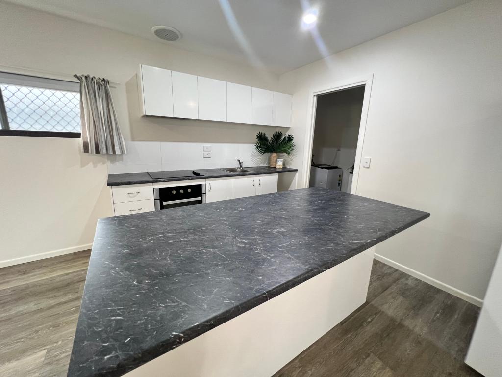 Contact Agent For Address, Isle Of Capri, QLD 4217