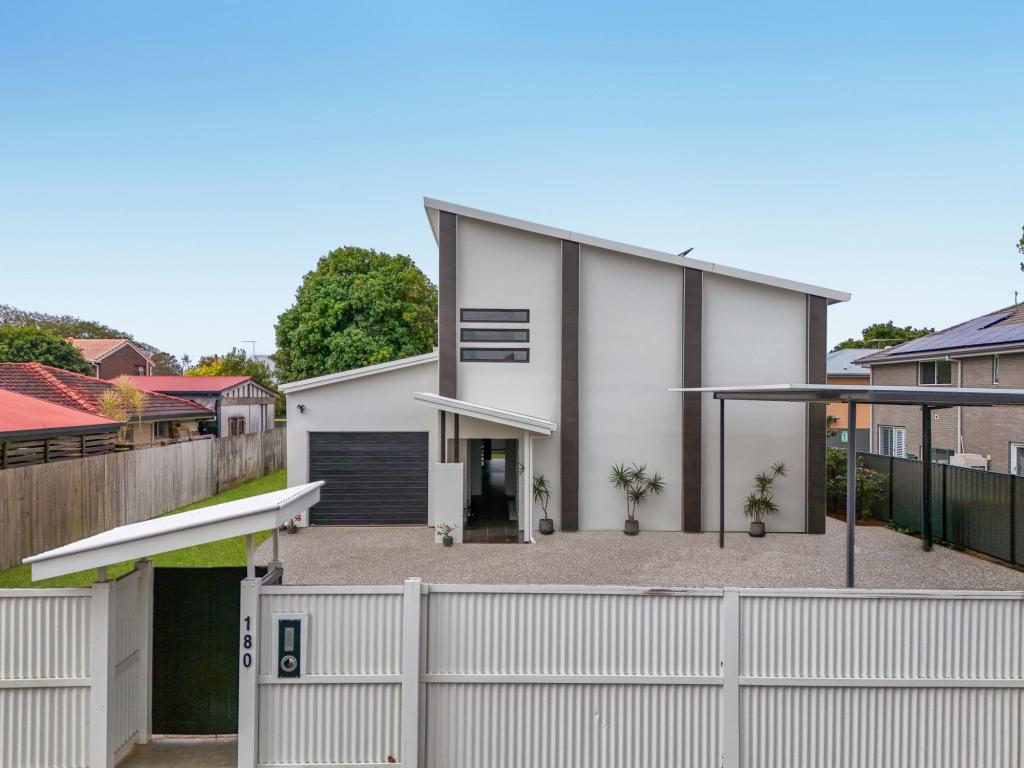 180 COLBURN AVE, VICTORIA POINT, QLD 4165
